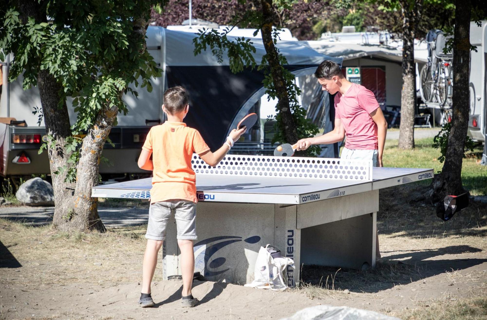 Huttopia Bourg St Maurice ภายนอก รูปภาพ